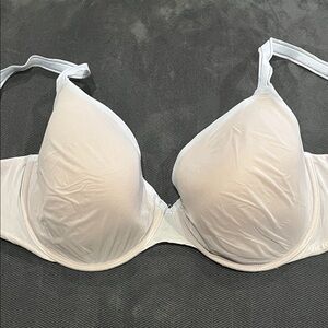 Victorias Secret Light Blue/Nude T-Shirt Bra